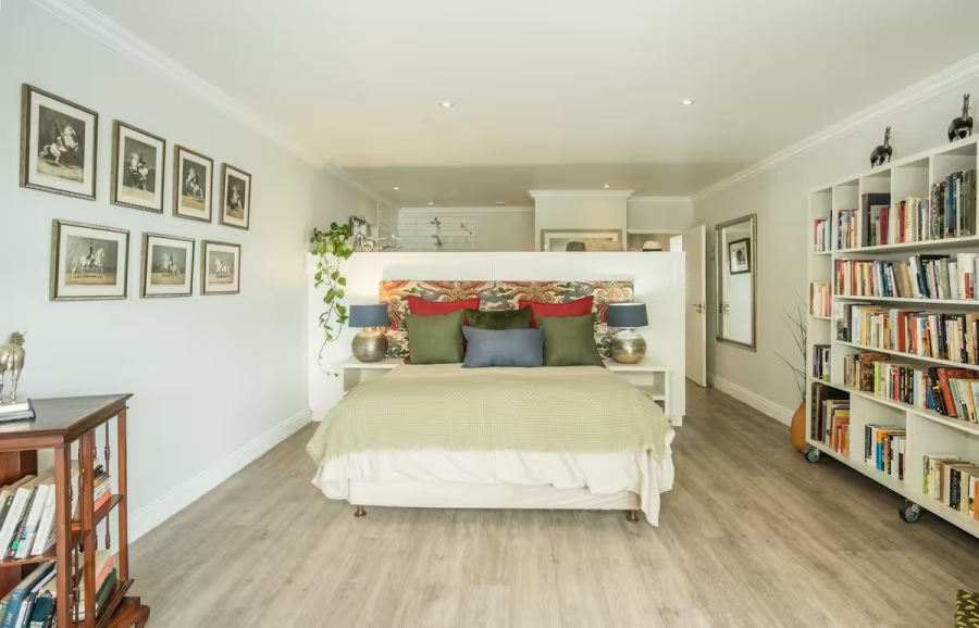To Let 4 Bedroom Property for Rent in Lake Michelle Western Cape